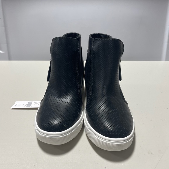 Lane Bryant Women Ankle Boot Black Dual Zip Inside Wedge Heel Almond Toe Size 7W - Picture 8 of 8